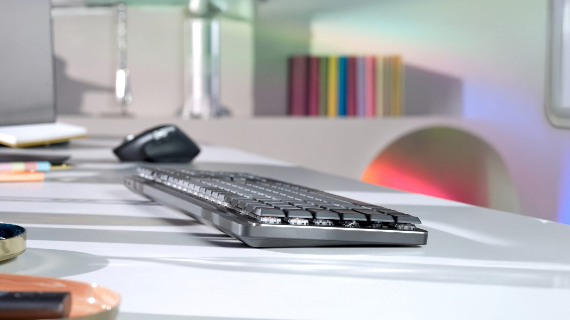 Logitech MX Series MX Mechanical GRAPHITE TACTILE 2 Logitech MX Series MX Mechanical GRAPHITE TACTILE