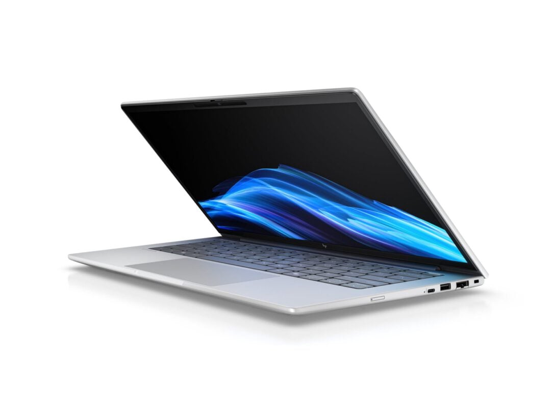 Hewlett Packard HP EliteBook 8 G1a 14 R5-230/16GB/512GB W11P